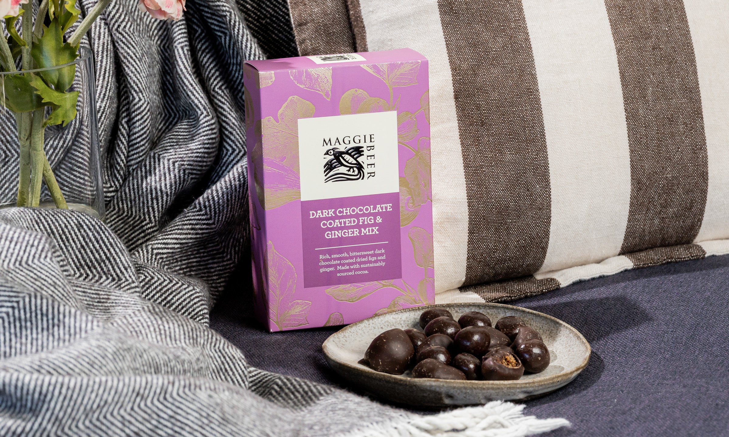Dark Chocolate-Coated Fig & Ginger Mix