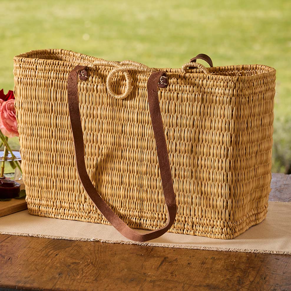 Large Gourmet Picnic Market Basket Hamper - Image 11