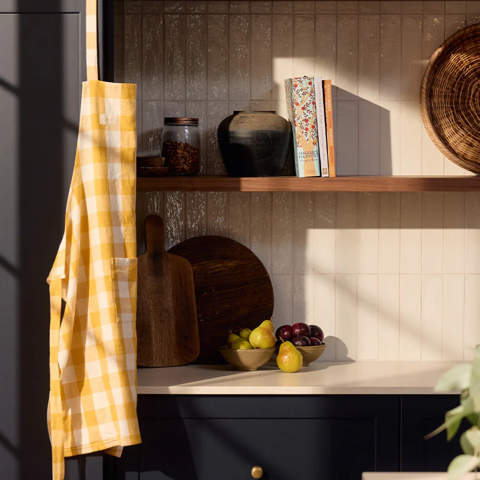 Maggie Living: Woven Gingham Apron - Image 6