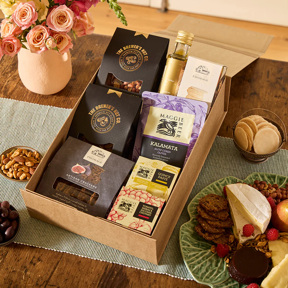 Maggie's Gourmet Selection Gift Hamper - Image 2
